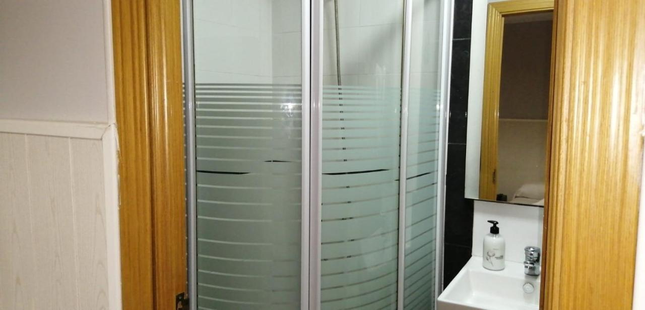 Hostal Oxum Μαδρίτη Εξωτερικό φωτογραφία