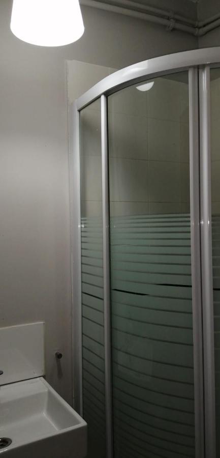 Hostal Oxum Μαδρίτη Εξωτερικό φωτογραφία